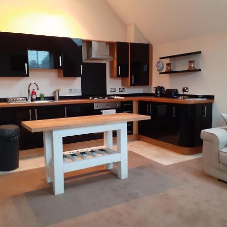 Modern 2Nd Floor 1 Bed Apartment In The Heart Of Llandudno Eksteriør billede